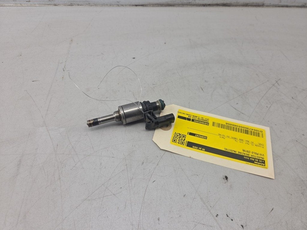 INJECTEUR Volkswagen Polo VI (AW1) (|04E906036AE|), Volkswagen, Volkswagen AG, Utilisé, Kundenbetreuung@volkswagen.de
