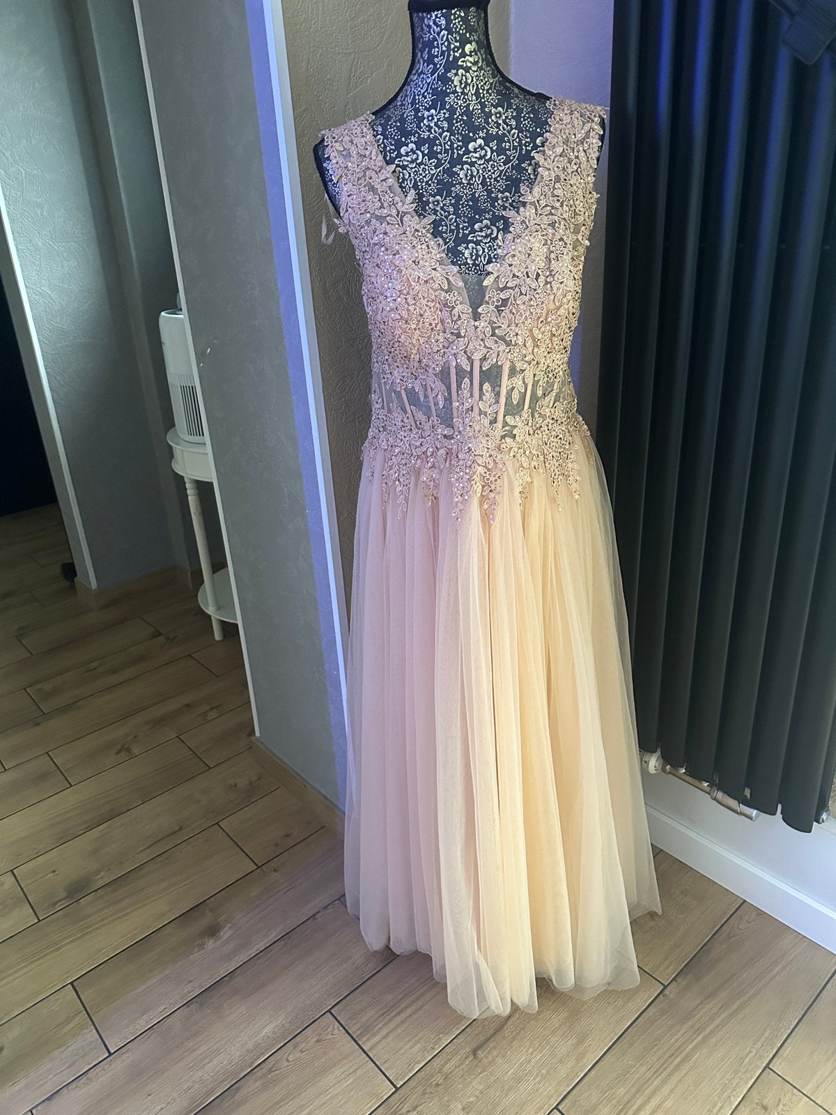 robe de soirée longue rose poudré champagne – neuve, Vêtements | Femmes, Autres couleurs, Robe de cocktail, Enlèvement, Taille 42/44 (L)