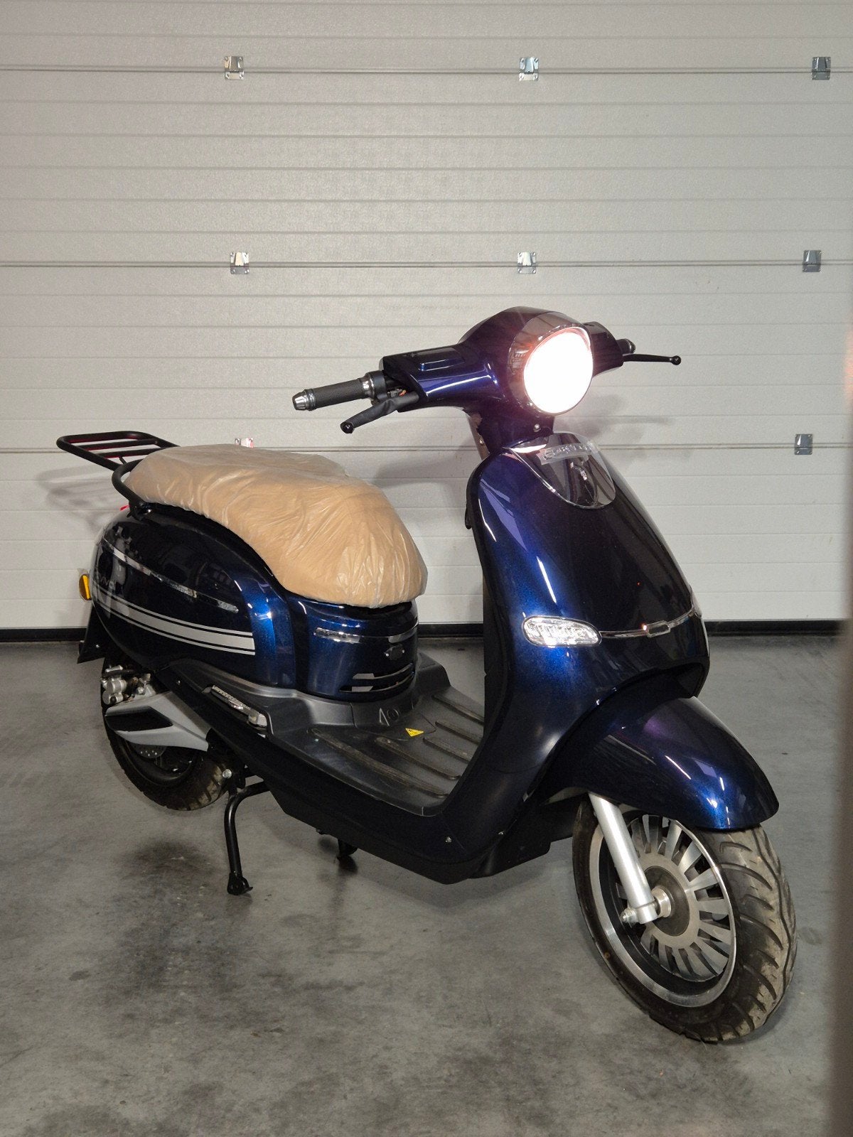 Trottinette électrique Neco en parfait état ! 45kmh, Vélos & Vélomoteurs, Comme neuf, Classe B (45 km/h), Enlèvement, Électrique