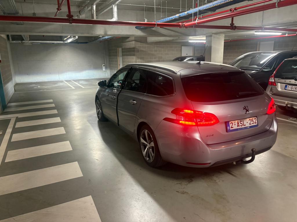 Peugeot 308 1.2 (129000km) xenon, Autos : Pièces & Accessoires, Autres pièces automobiles, Enlèvement, Peugeot