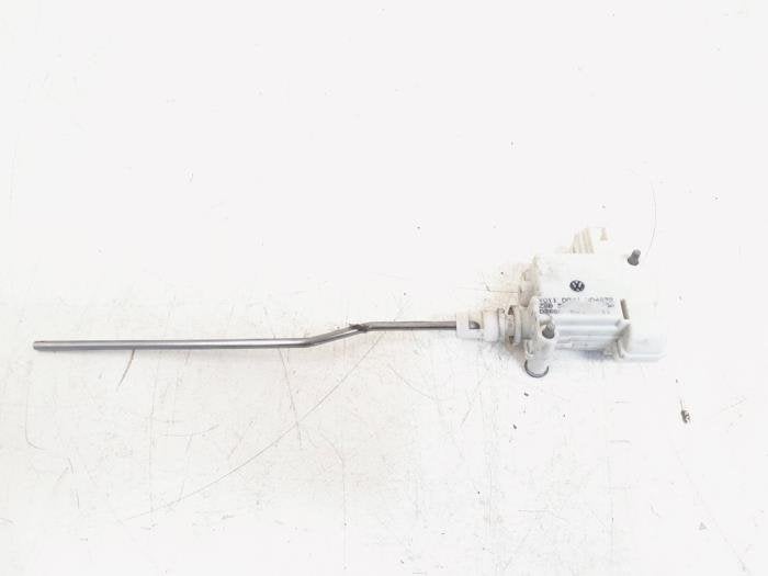 Moteur de verrouillage clapet réservoir d'un Volkswagen Gol, Volkswagen, -, 3 mois de garantie, Utilisé