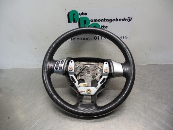 Volant d'un Mazda 2 (2 03-), Autos : Pièces & Accessoires, Commande, Mazda, Utilisé, 3 mois de garantie, Enlèvement ou Envoi
