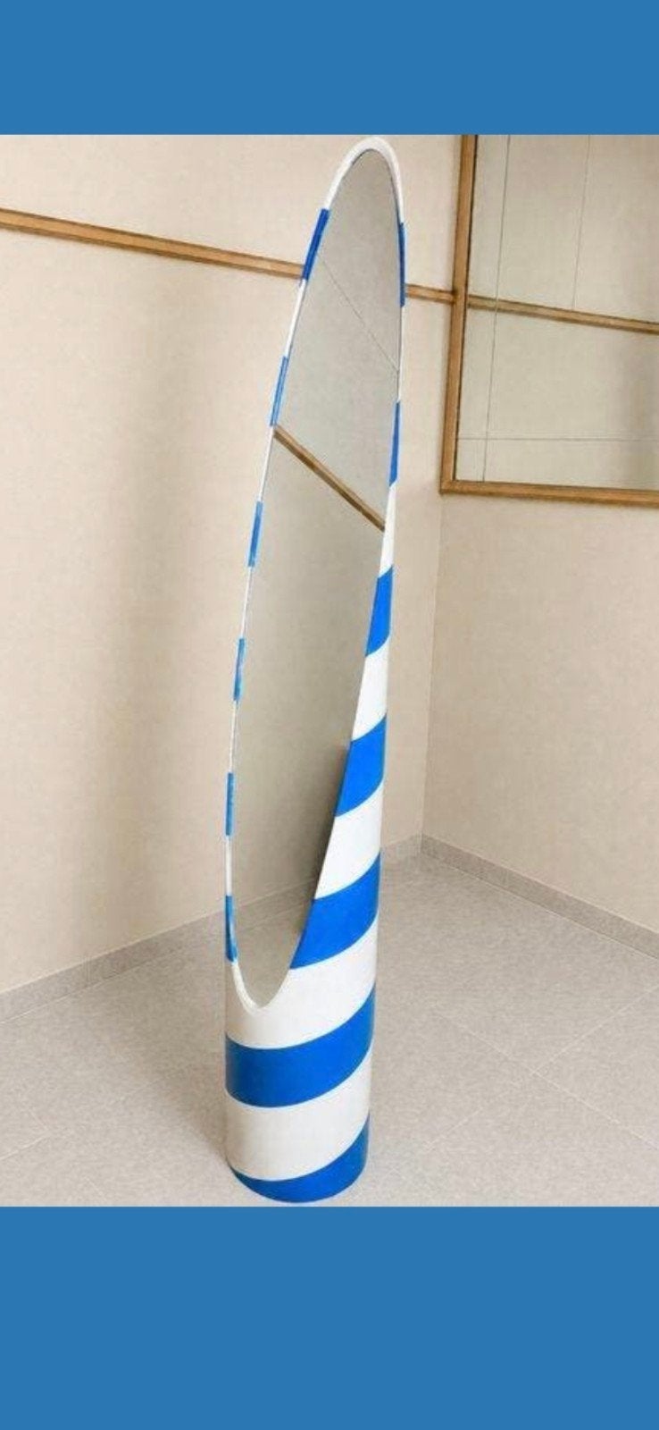 Gezocht lipstick mirror blauw wit, Ophalen