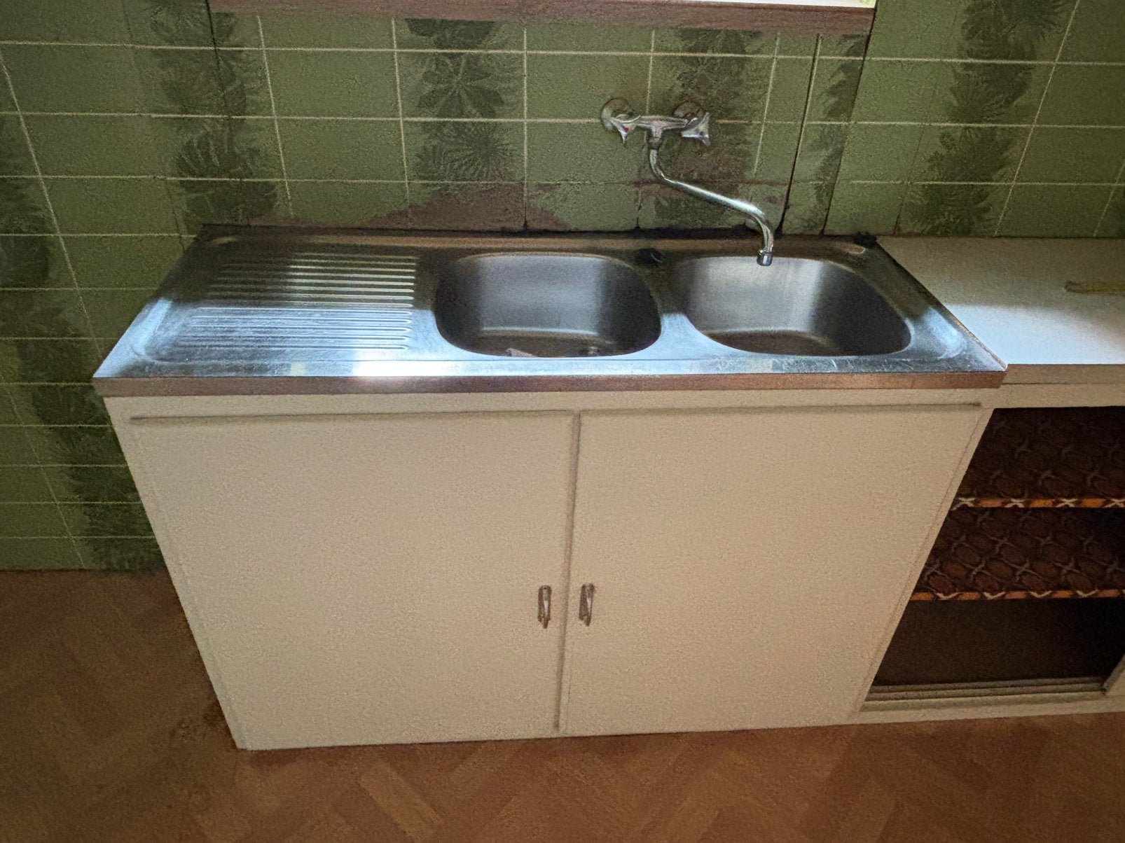 Eeuwenoude keuken a retirer sois même a Tervuren, Huis en Inrichting, Ophalen, Zo goed als nieuw, Enkelwandige keuken