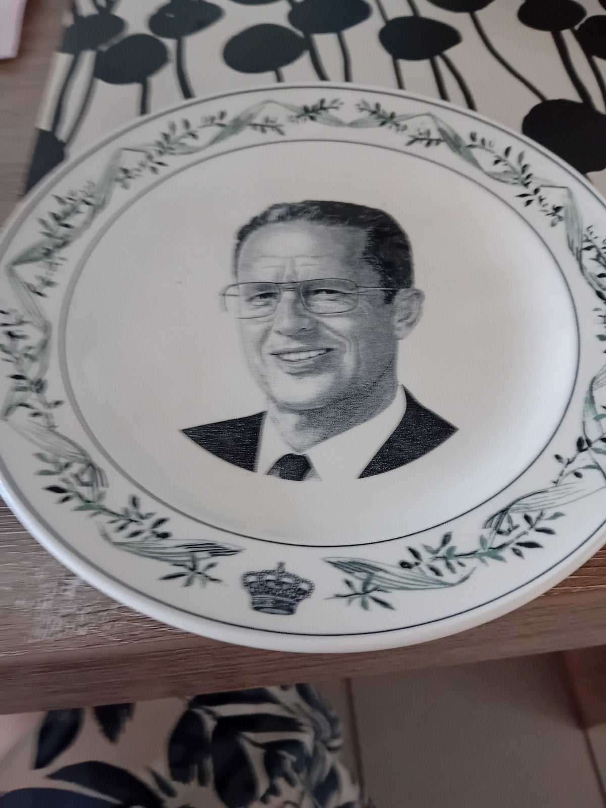 Assiette baudouin roi belge