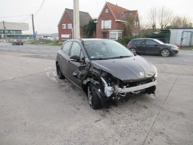 PEUGEOT 208  BENZINE 02-19, Cruise Control, Argent ou Gris, Achat, Entreprise