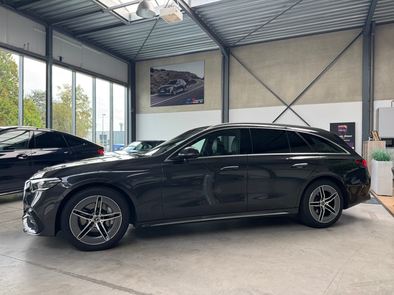 Mercedes-Benz E200 AMG Line Premium | 11/2023 | 36.000 km, Autos, Achat, Euro 6, Entreprise, Entretenue par le concessionnaire