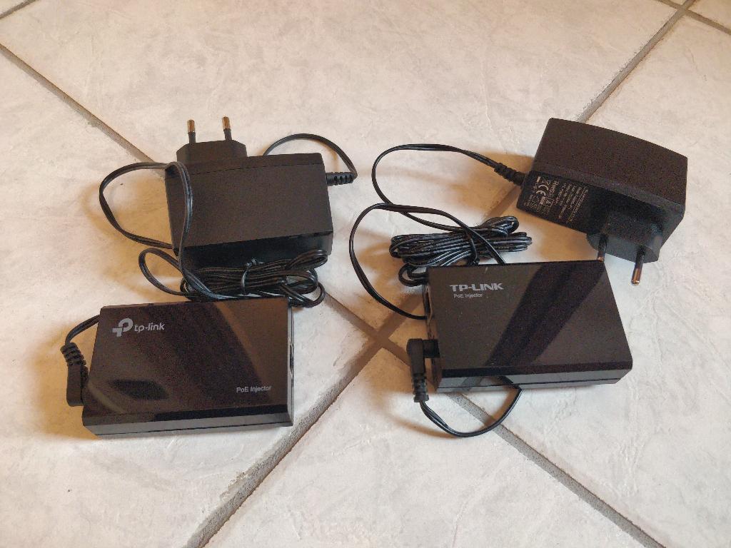TP-link PoE injector, Informatique & Logiciels, Commutateurs réseau, Utilisé, Enlèvement ou Envoi