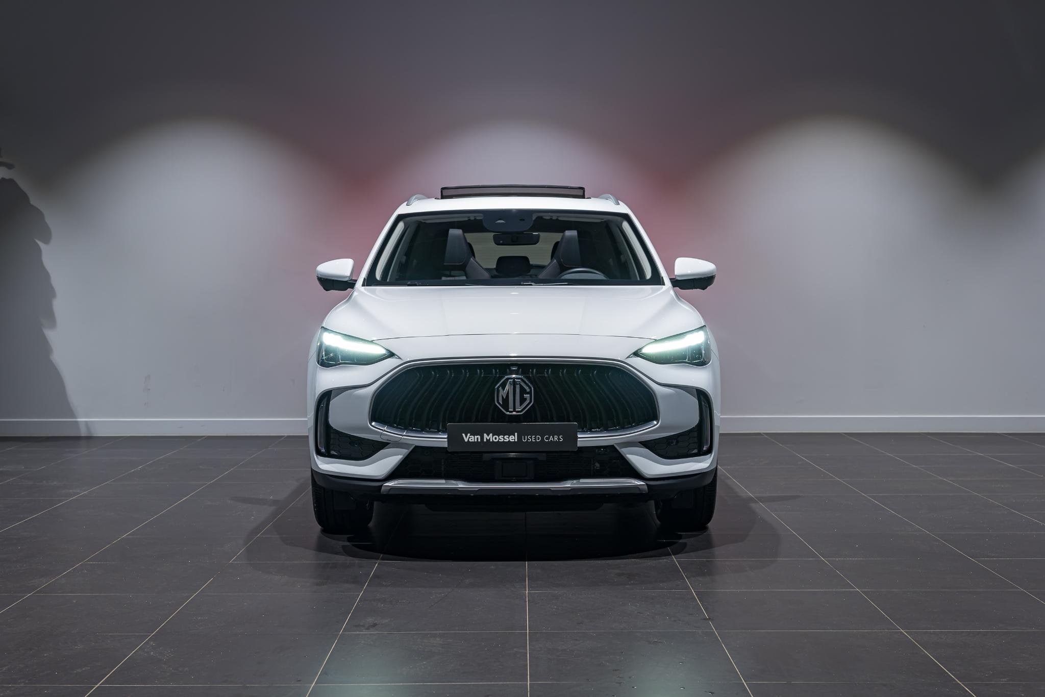 MG EHS 1.5T Luxury Plug-In Panodak | Camera | Carplay | Zete, Stof, Gebruikt, Euro 6, 4 cilinders