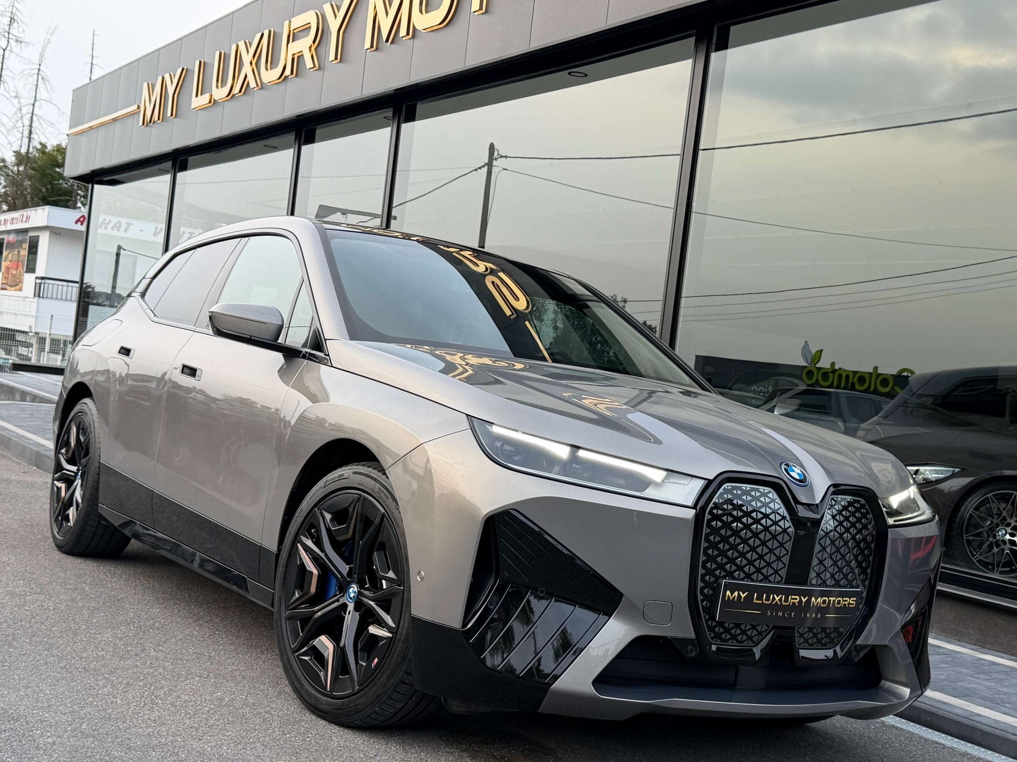 BMW iX 40 X-DRIVE 326 CV | FULL OPTION | PACK M AERODYNAMIC, Gebruikt, 326 pk, IX, Leder