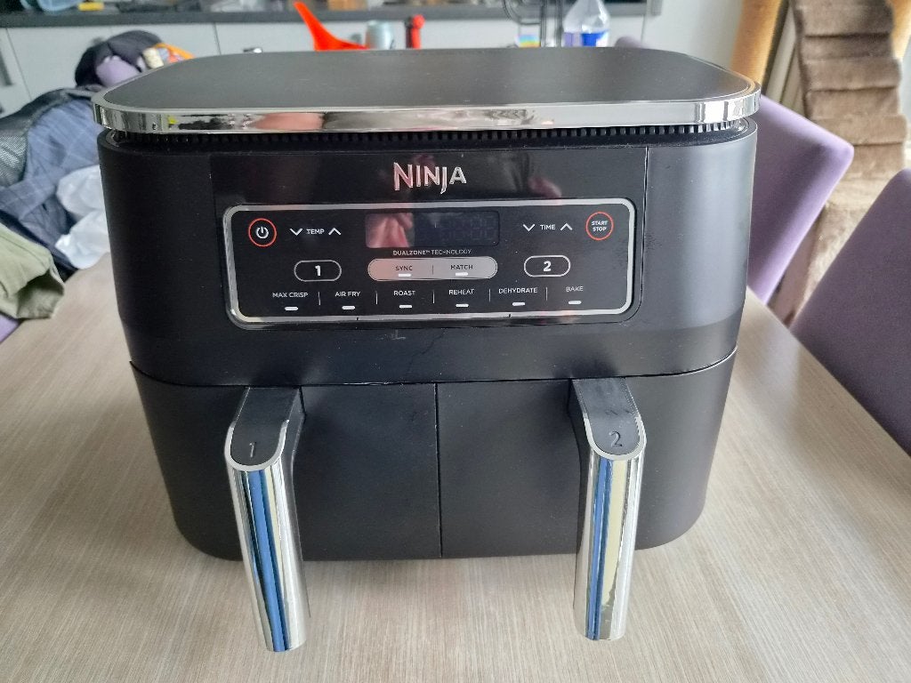 Ninja AirFryer AF300EU, Elektronische apparatuur, Airfryers, Ophalen, Zo goed als nieuw, Airfryer