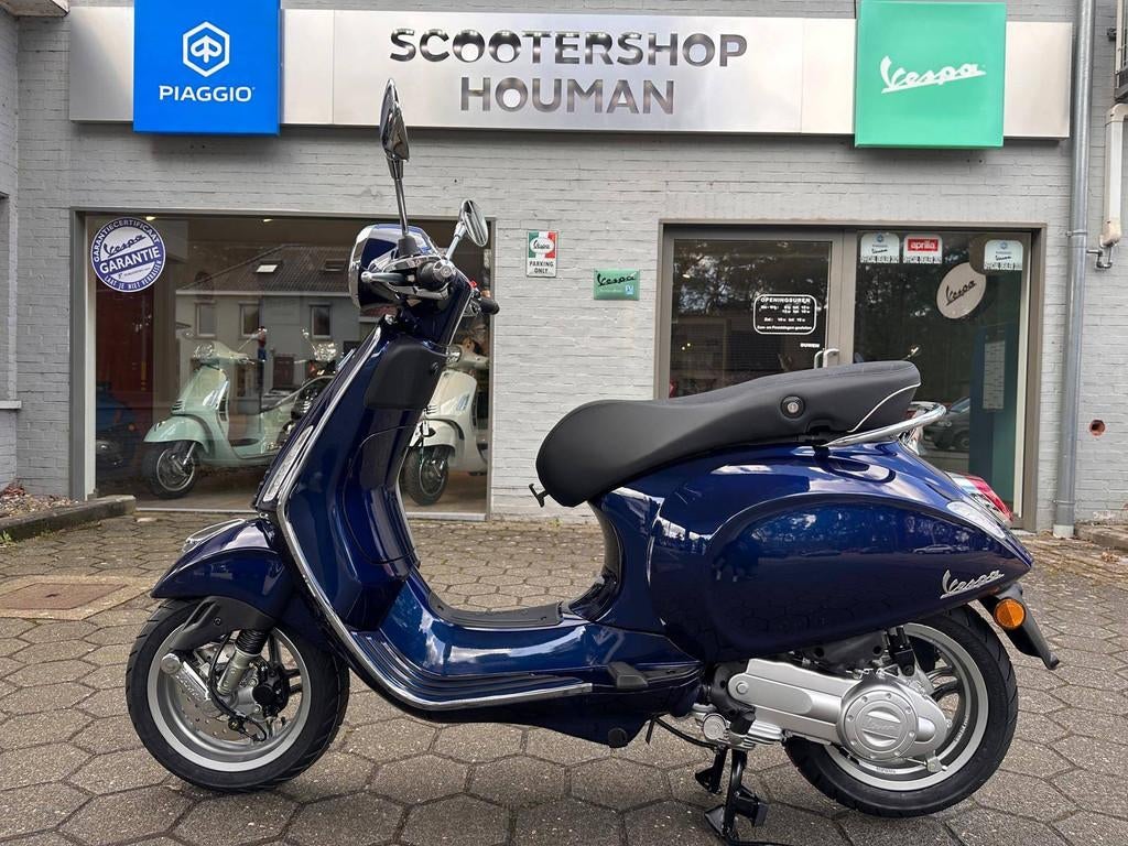Vespa Primavera 50cc Blu Energico Special Edition 80th (nr.9, Neuf, Autres modèles, Essence, 50 cm³