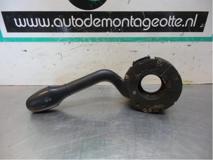 Commutateur feu clignotant d'un Volkswagen Caddy (Caddy 95-), Volkswagen, -, 3 mois de garantie, Utilisé