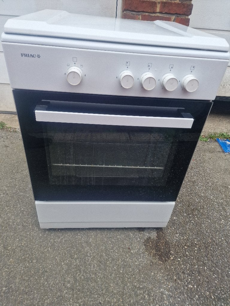 cuisinière Friac au gaz de ville/bonbonne fonctionne bien, Electroménager, Cuisinières, Gaz, Classe énergétique A ou plus économe