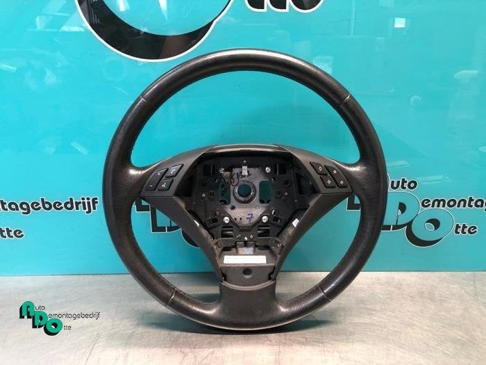 Volant d'un BMW 5-Serie (5-Serie 02-), -, 3 mois de garantie, Utilisé, -