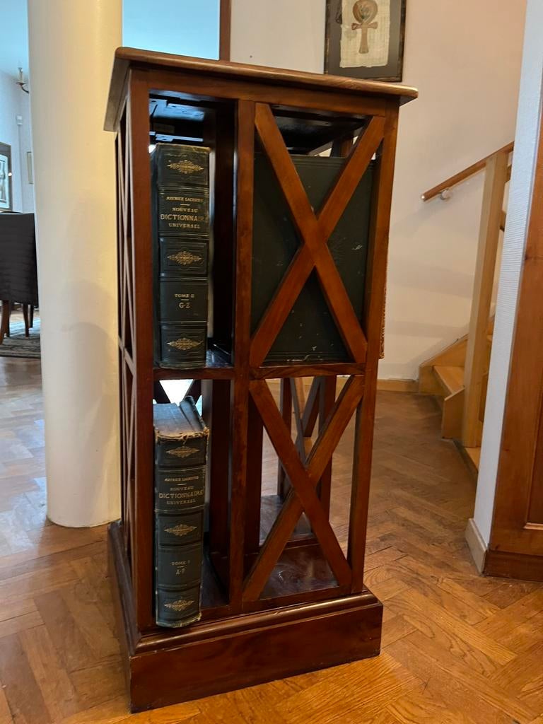 Petit meuble en bois massif / bibliothèque, Ophalen, Gebruikt, 25 tot 50 cm, Minder dan 100 cm