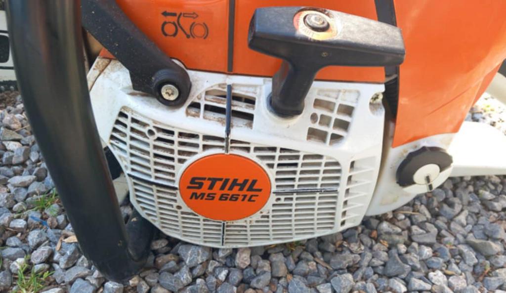 Tronçonneuse pour abattage stihl, Enlèvement, Tronçonneuse