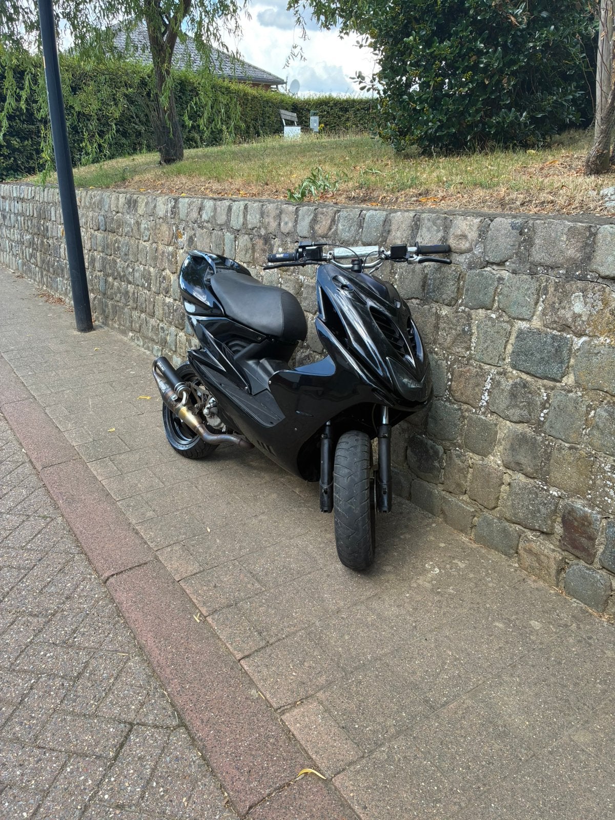 Aerox b-klasse 70cc, Ophalen, Zo goed als nieuw, Aerox