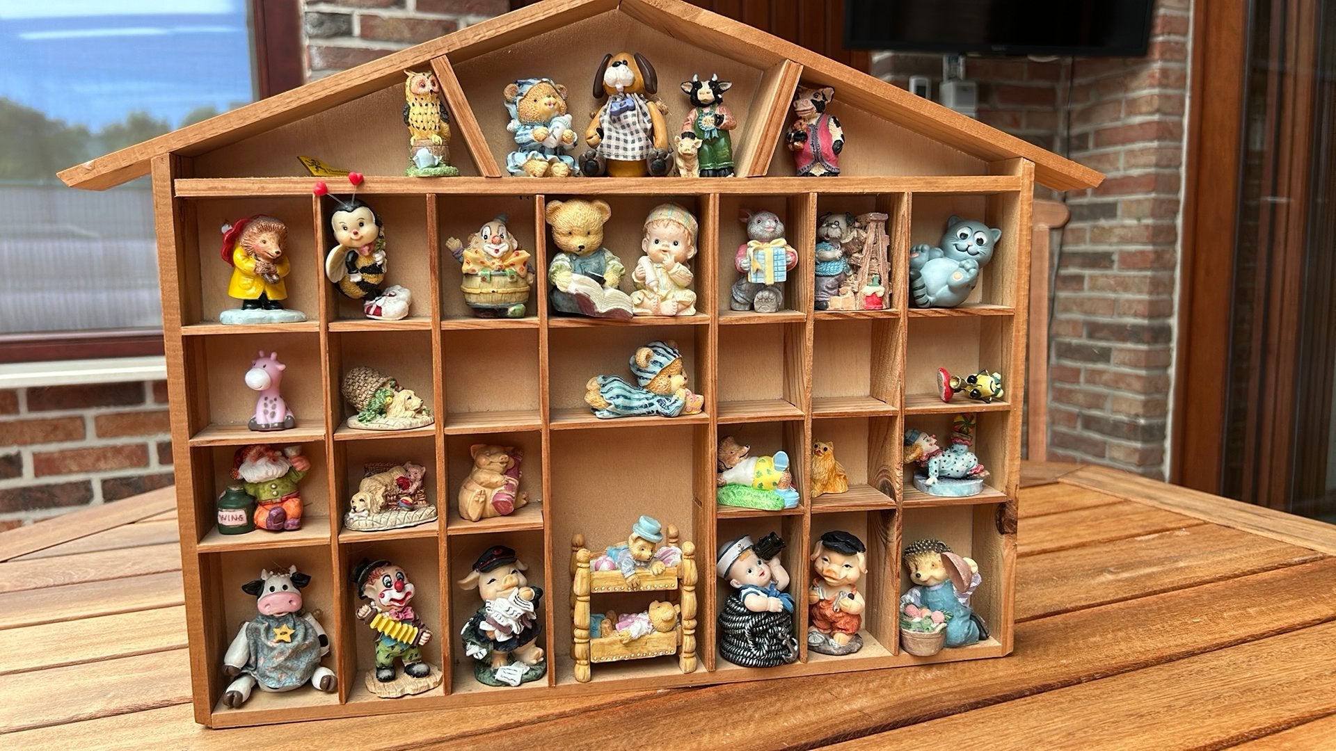 Huisje met mIniatuurbeeldjes, Ophalen, Nieuw
