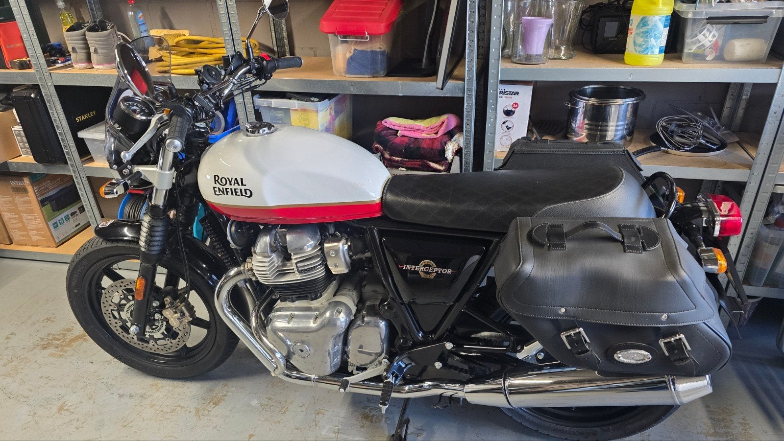 Royal Enfield Interseptor 650, Motoren, 2 cilinders, Gebruikt, Particulier, ABS