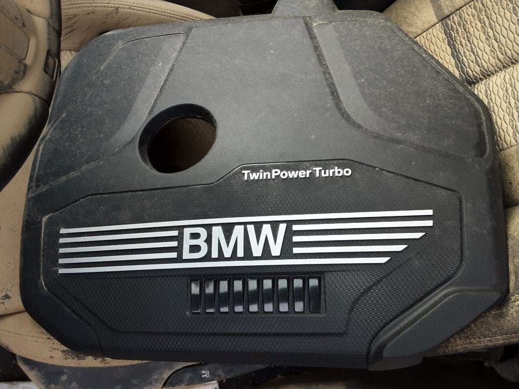 AFDEKPLAAT MOTOR BMW X2 (F39) (01-2017/10-2023), Gebruikt, Mevr. I. Hauben, BMW, Rue de l'Espoir 34 34
4030  GRIVEGNÉE, BE