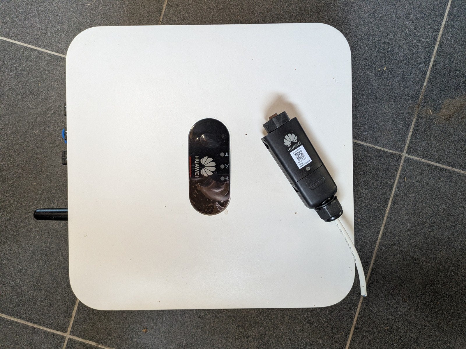 omvormer Huawei, Enlèvement