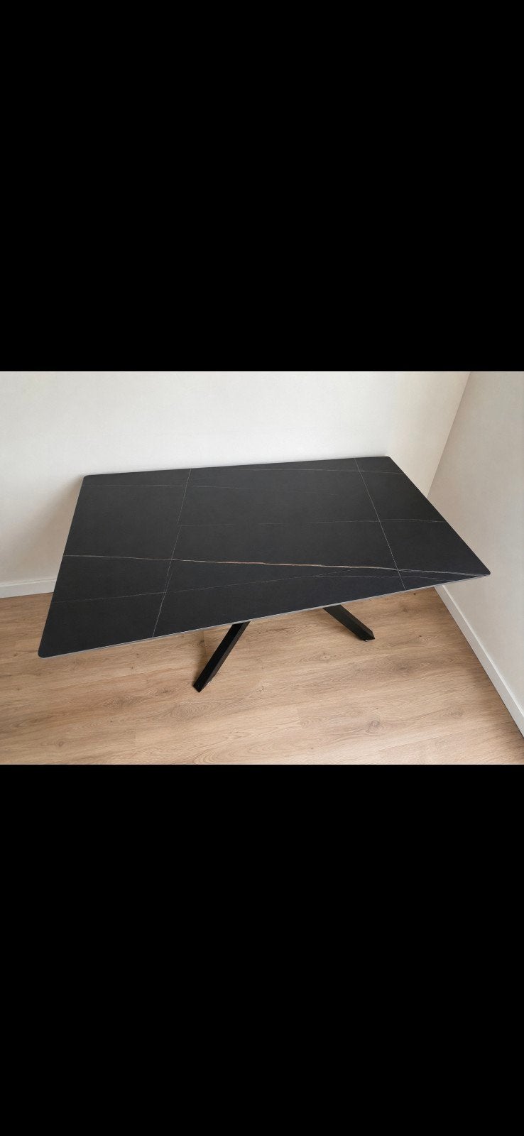 Table à manger, Enlèvement, Métal