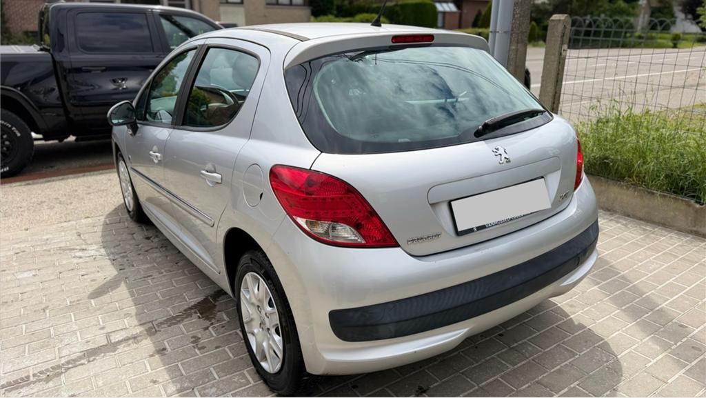 PEUGEOT 207 1.4 ESSENCE 135.000KM !! TRES PROPRES, Autos, Peugeot, Euro 5, Achat, Entreprise, 5 portes