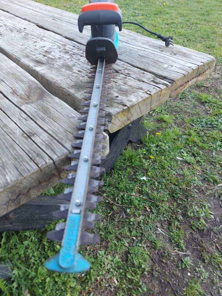 Gardena heggeschaar met stekker, Tuin en Terras, Ophalen, Gebruikt, Elektrisch, Gardena
