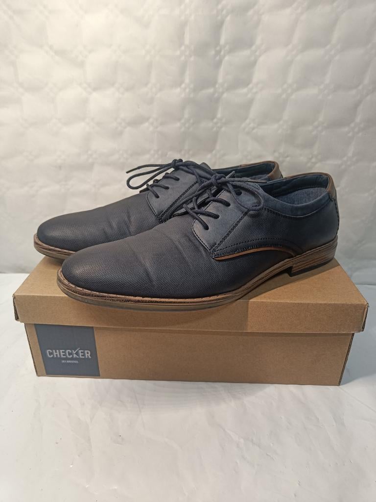 Checker chaussures homme bleues cuir 45, Vêtements | Hommes, Chaussures, Enlèvement ou Envoi, Espadrilles et Mocassins, CHECKER