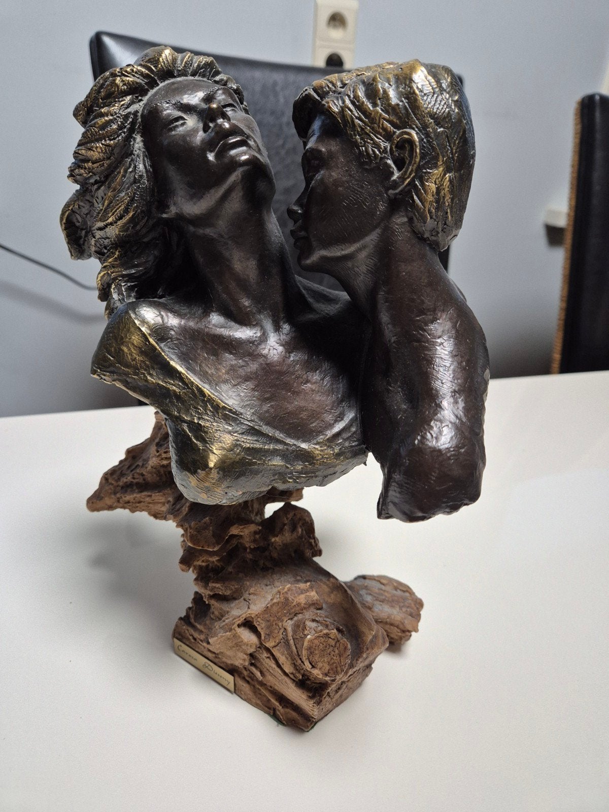 bronzen beeld, Ophalen