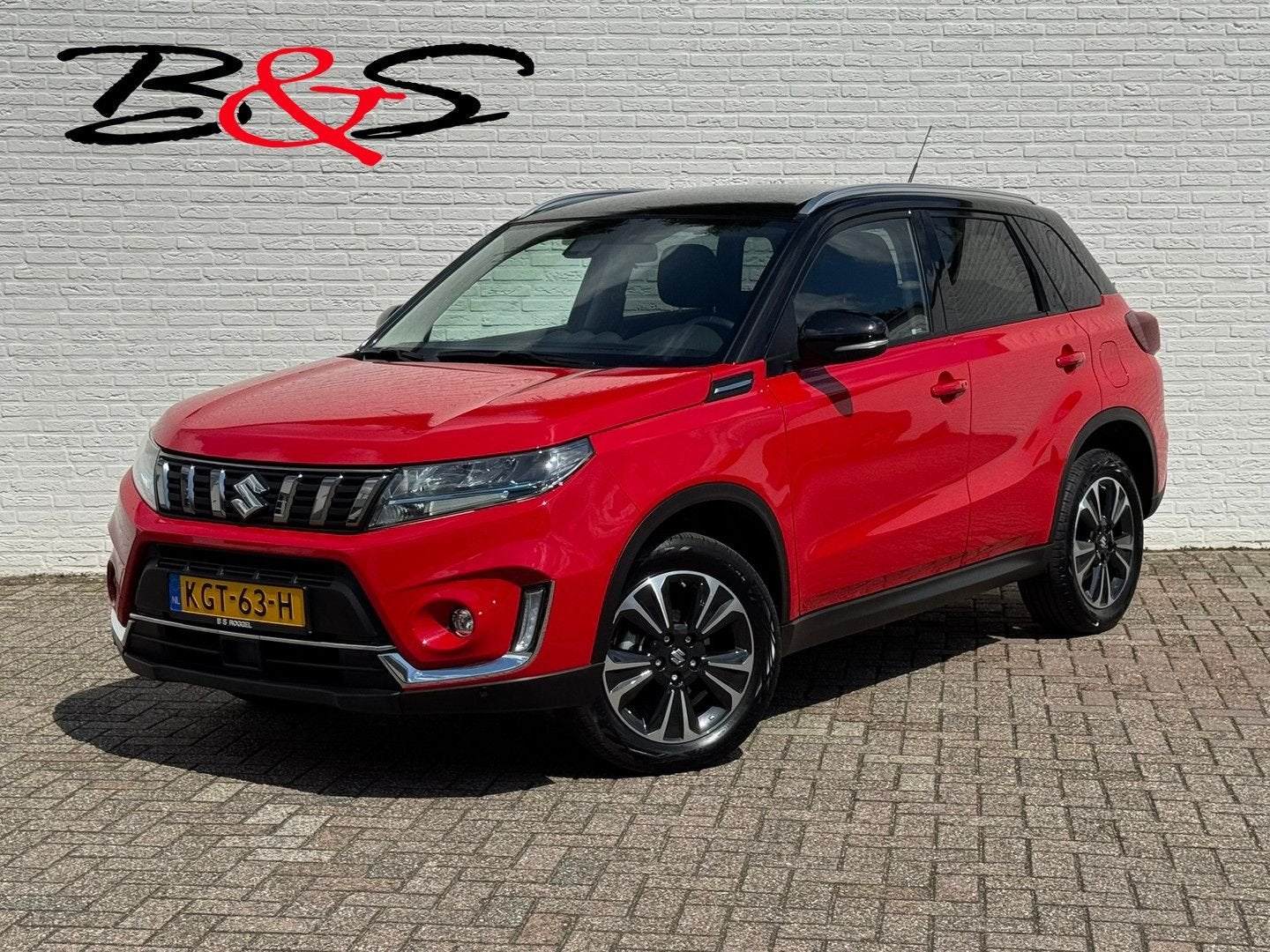 Suzuki Vitara 1.5 Hybrid Automaat Adapt Cruise Camera+PDC Ca, Autos, Suzuki, Rouge, Achat, Entreprise, Carnet d'entretien