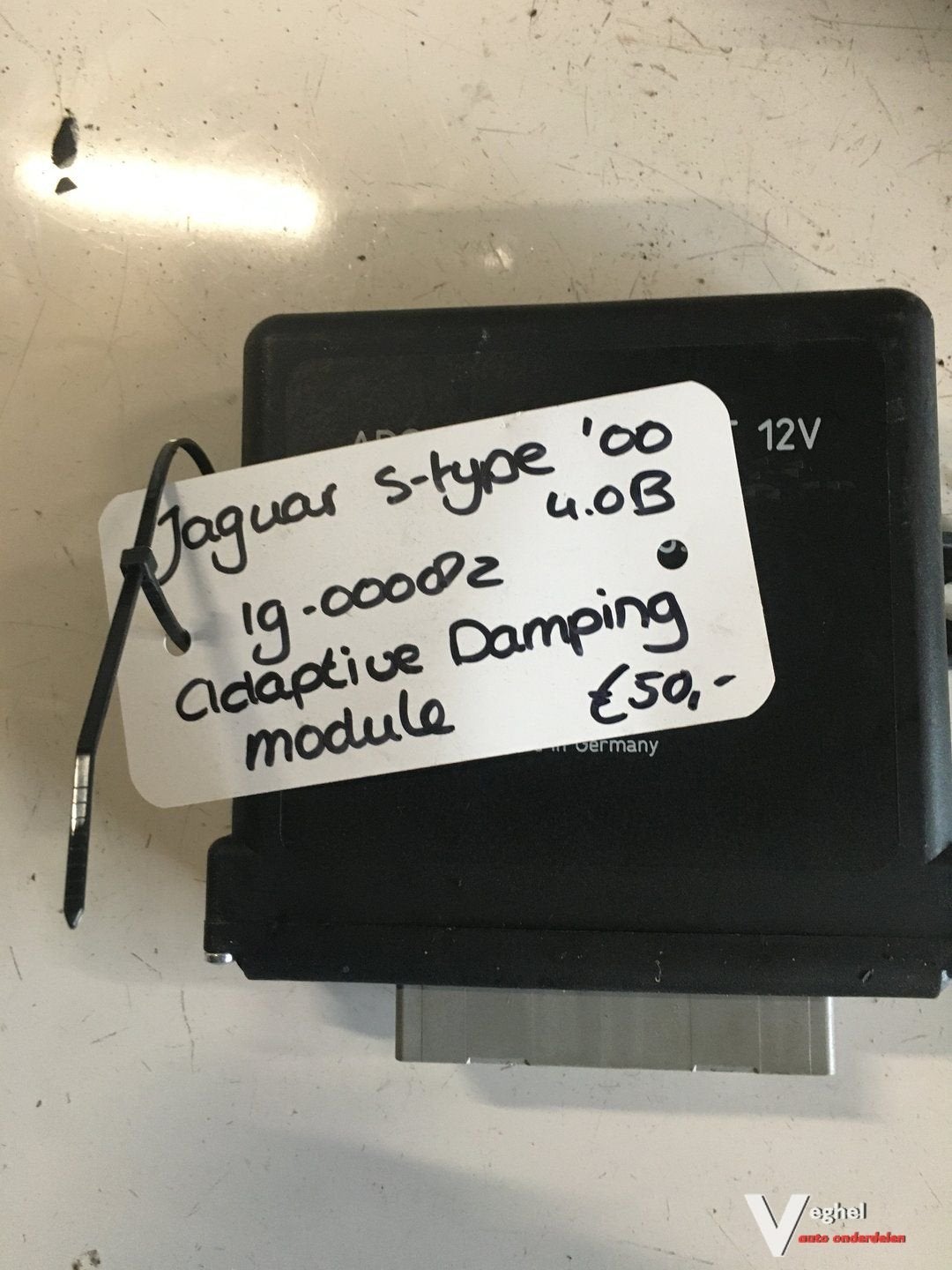 Jaguar S type 4.0 benzine 2000 adaptive damping module, -, Utilisé, -, -