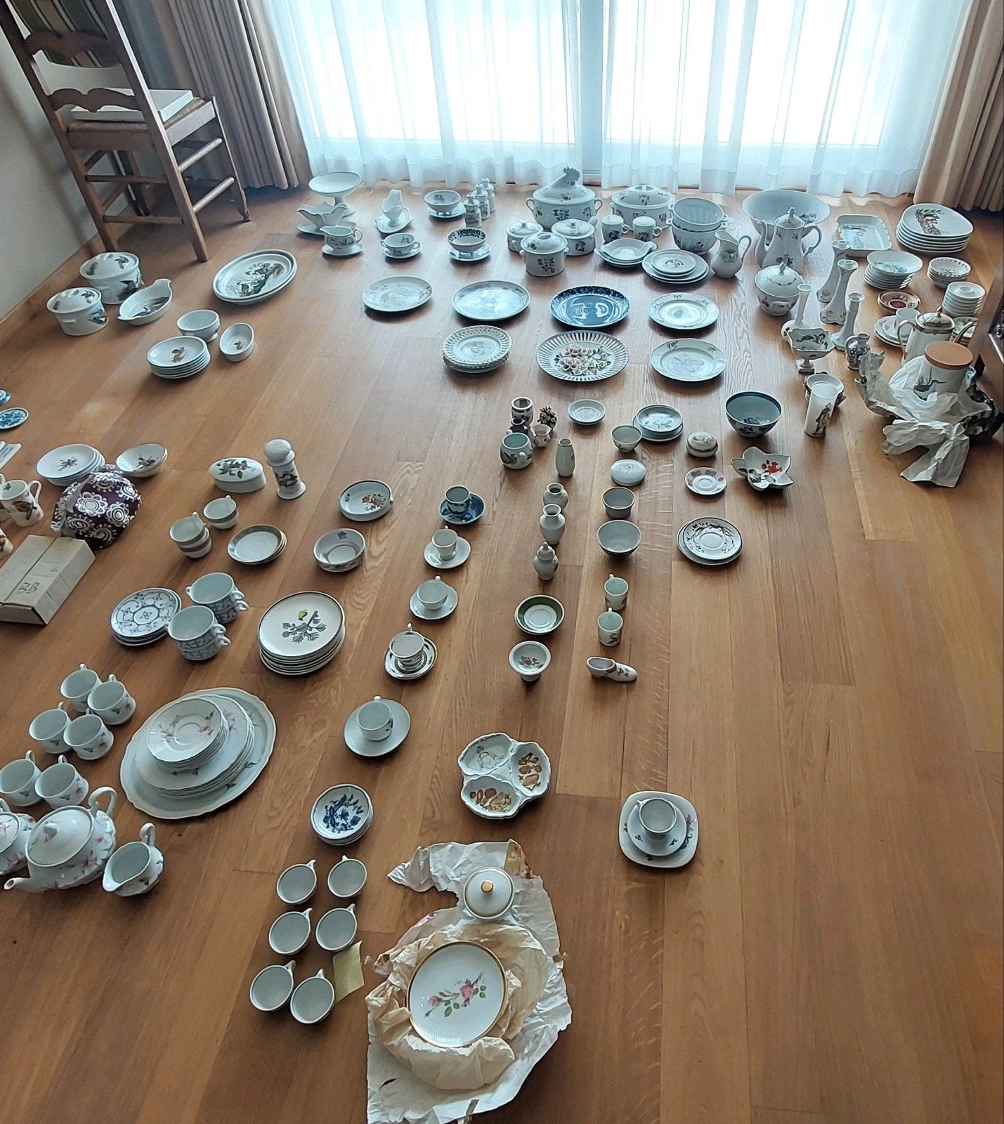 Beaucoup de porcelaine, Enlèvement, Neuf, Porcelaine, Service complet