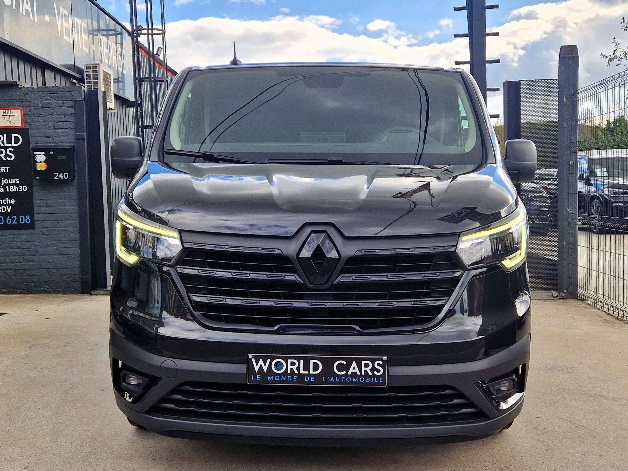 Renault Trafic 2.0 Blue dCi EDC - BOITE AUTO - 8 PLACES - TV, Autos, Entreprise, Autre carrosserie, 191 g/km, Diesel