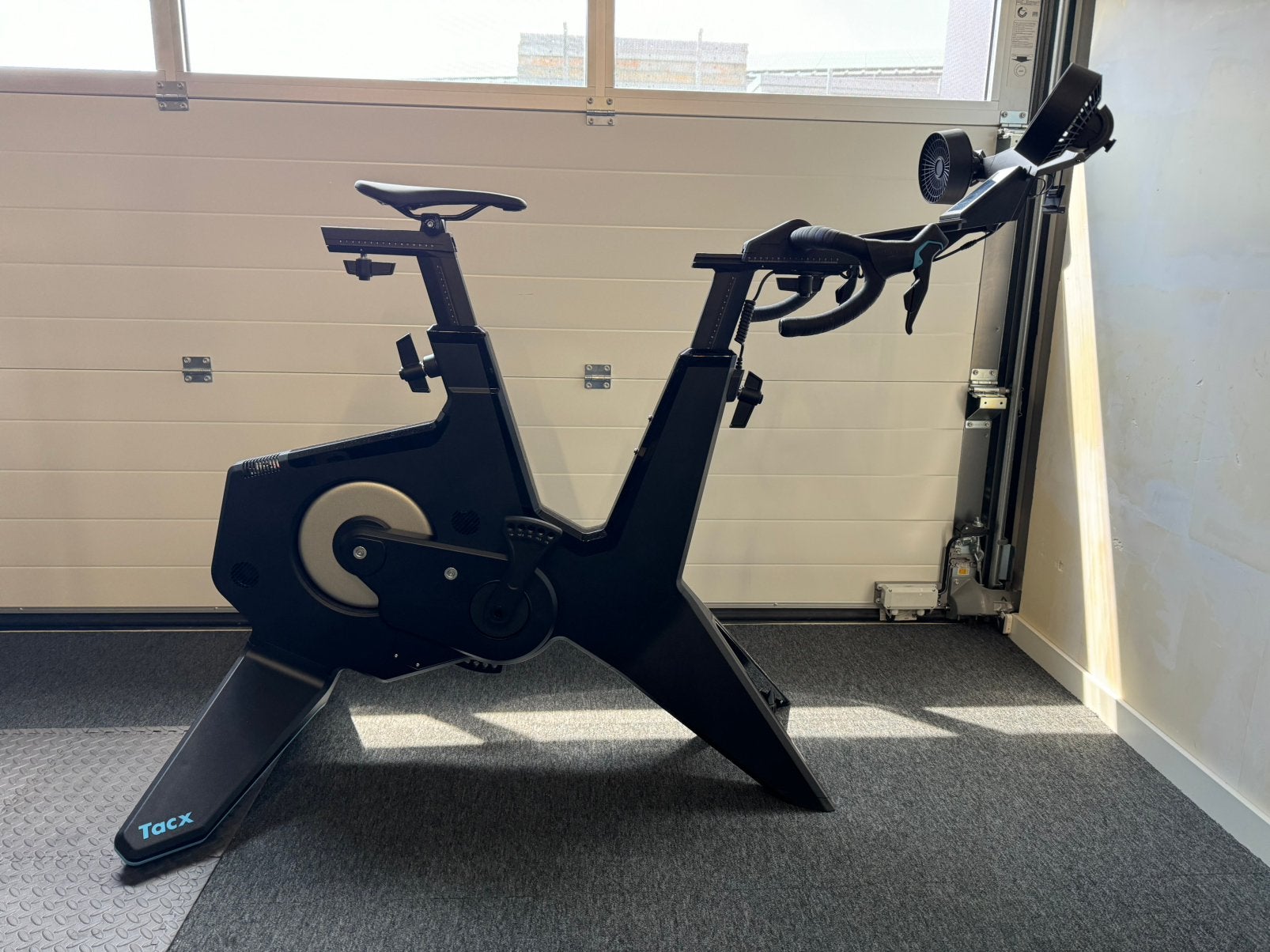 Tacx Neo Bike Plus te Koop - Als Nieuw met Garantie, Ophalen, Zo goed als nieuw