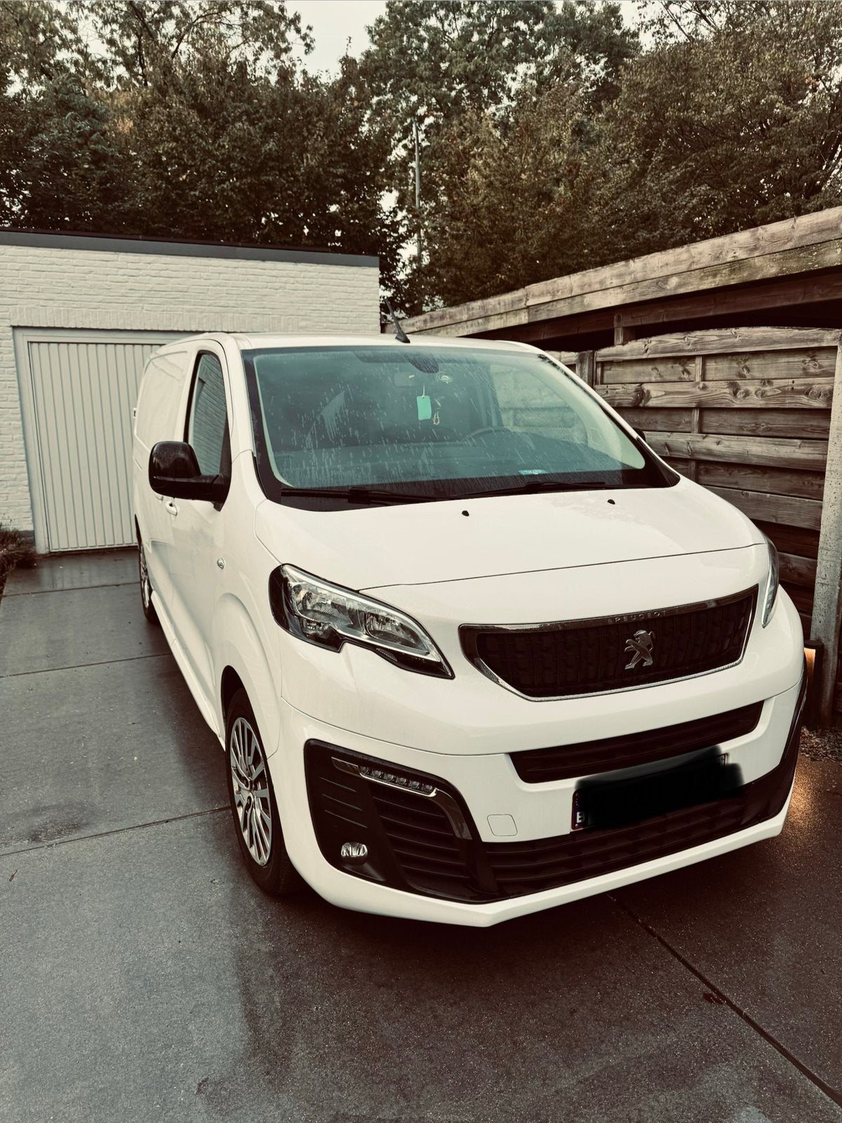 Peugeot Expert 2.0D handgeschakeld BTW wagen, Auto's, Voorwielaandrijving, Wit, Particulier, 2300 kg
