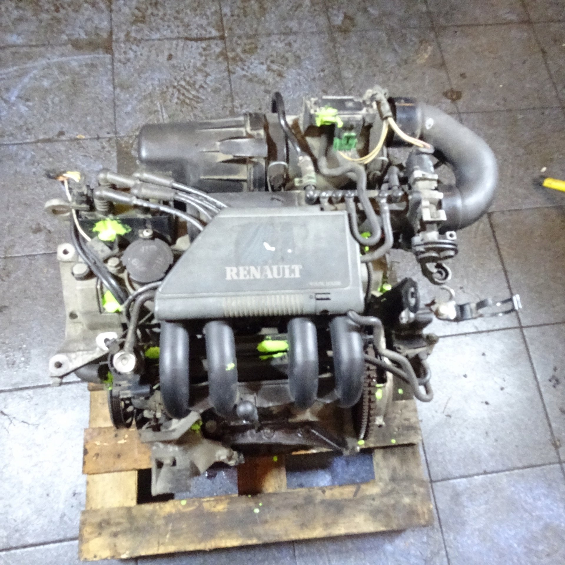 Moteur D7F720 Complet CLIO RENAULT, Envoi, Utilisé, Daihatsu