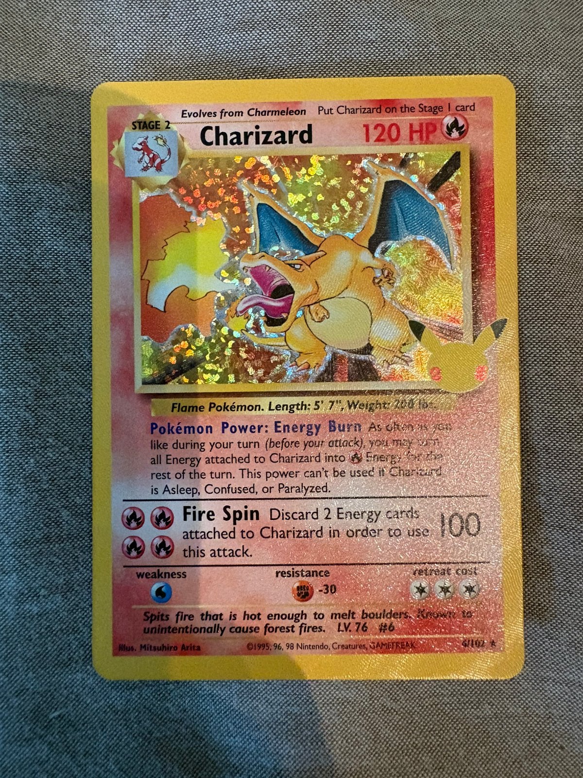 Charizard - 25th Celebrations - Pokémon, Ophalen of Verzenden, Zo goed als nieuw