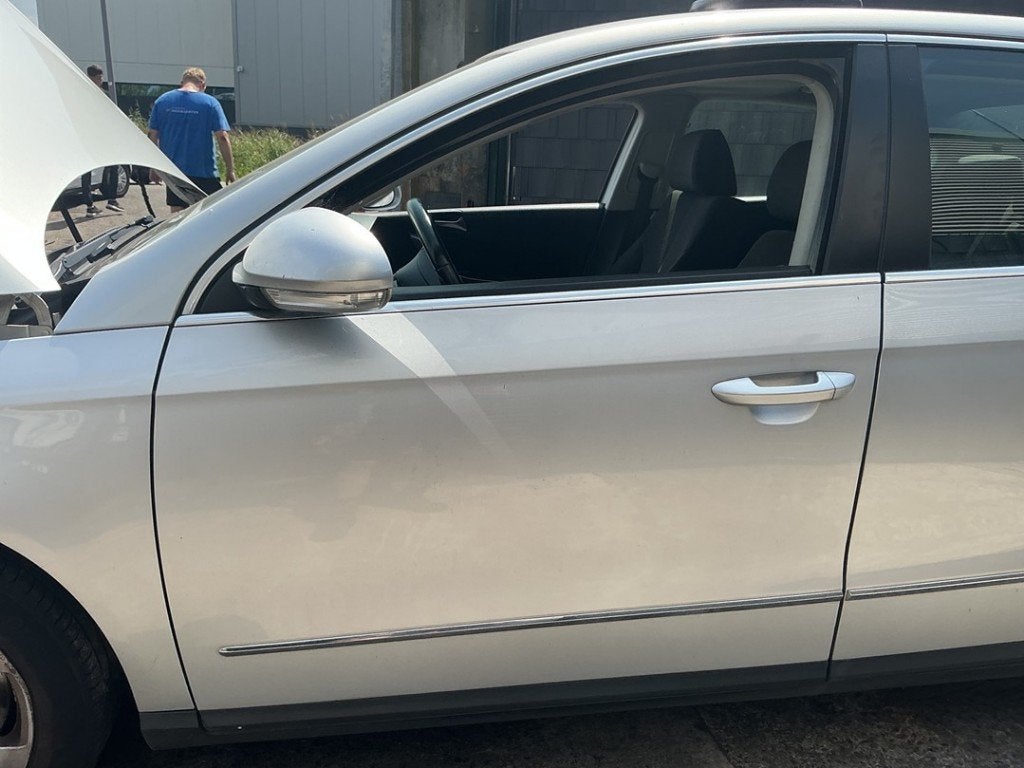 PORTE AVANT GAUCHE Passat CC (357) (|3C4831055J|), Volkswagen, Volkswagen AG, Utilisé, Kundenbetreuung@volkswagen.de