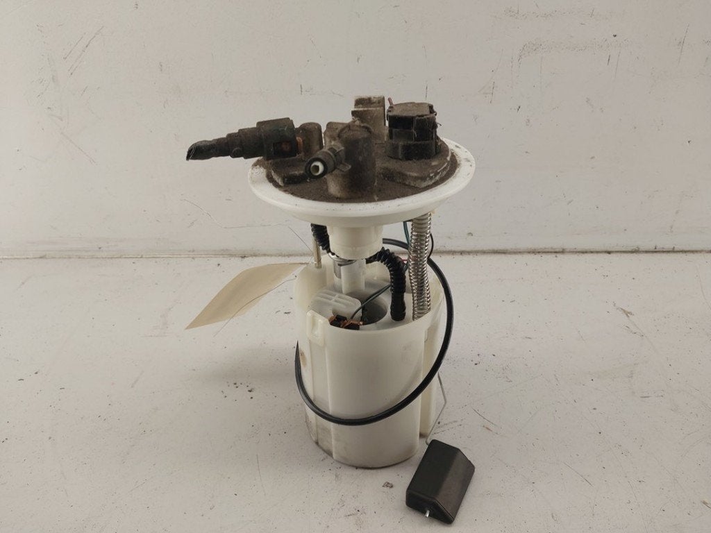 BRANDSTOFPOMP ELECT. Space Star (A0) (|1760A354|1760A408|), Auto-onderdelen, Gebruikt, Info@mitsubishi-motors.de, MITSUBISHI, Mitsubishi