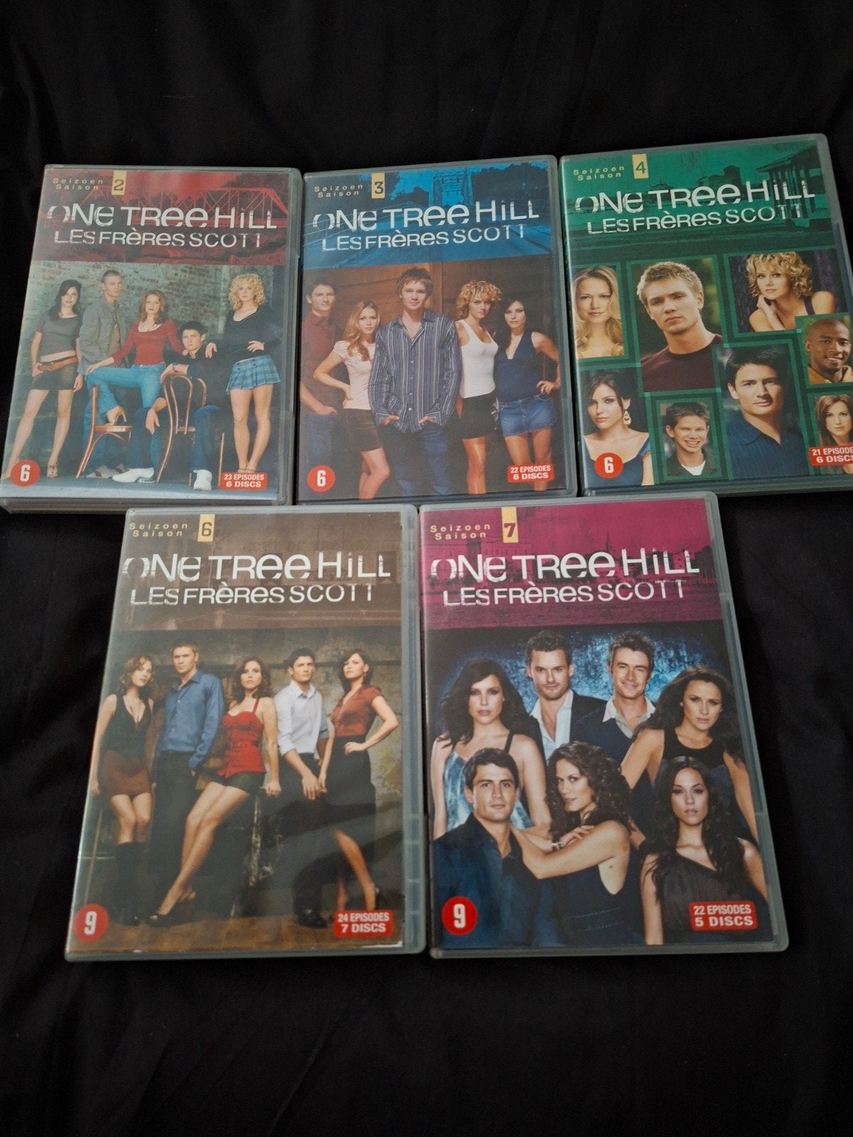 A vendre coffret dvd intégral saisons 2,3,4,6,7 frères Scott, CD & DVD, DVD | TV & Séries télévisées, Enlèvement ou Envoi, Comédie
