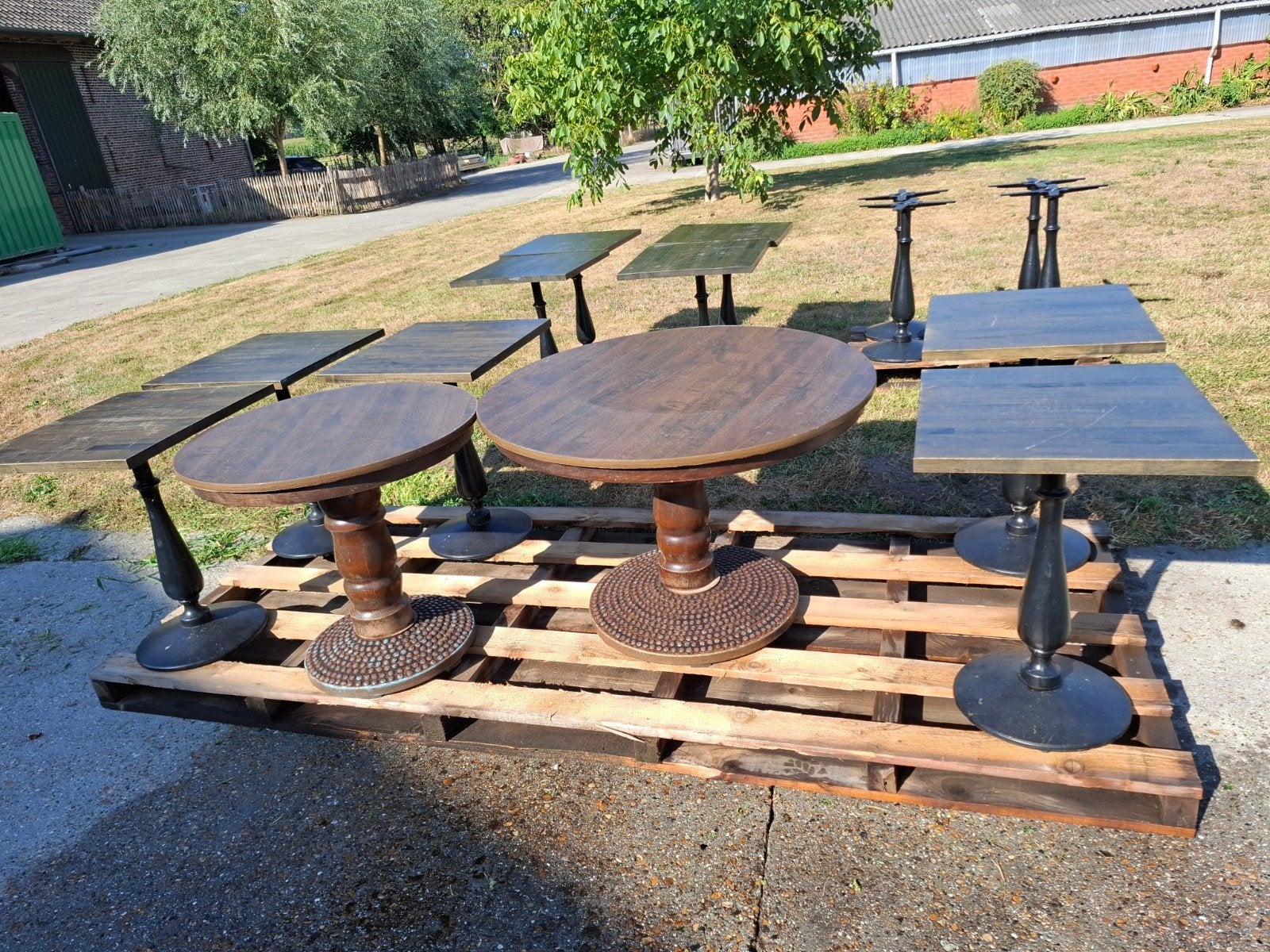 tables d'accueil, Enlèvement, Utilisé