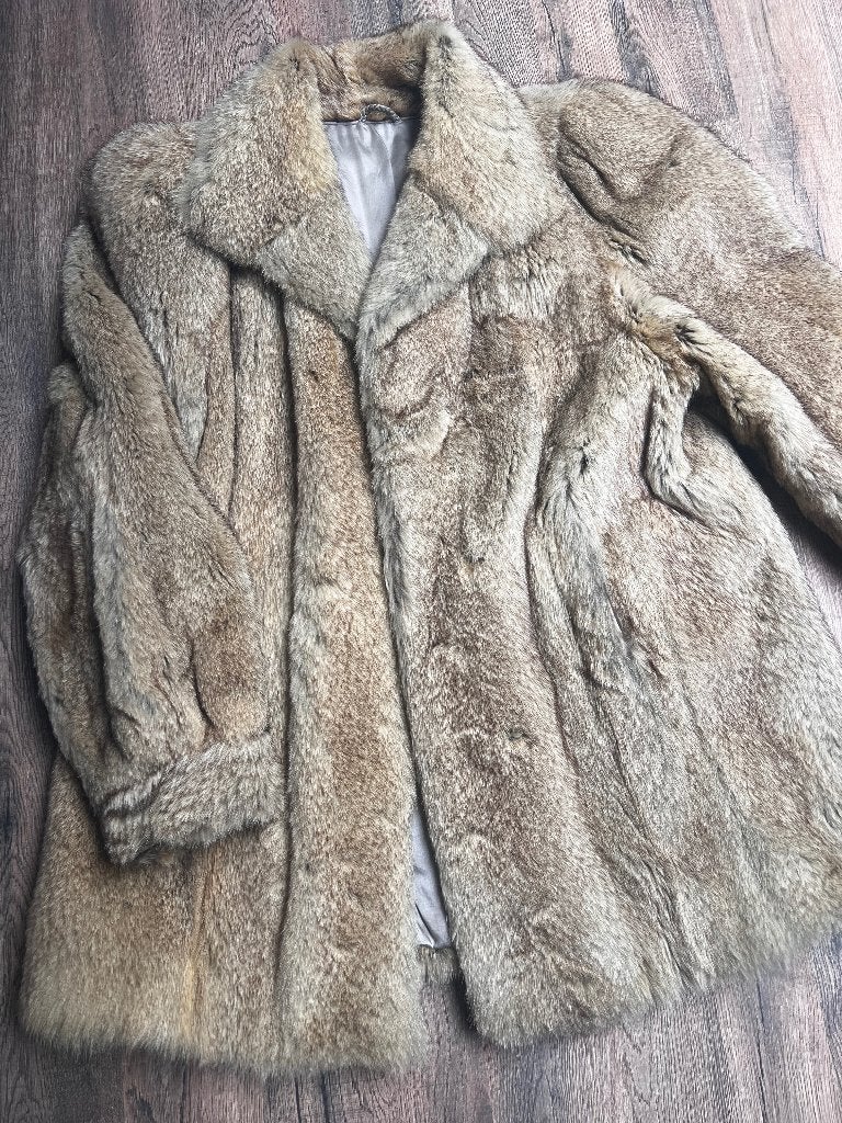 Manteau vintage en fourrure véritable, Antiquités & Art, Antiquités | Vêtements et Textile, Envoi