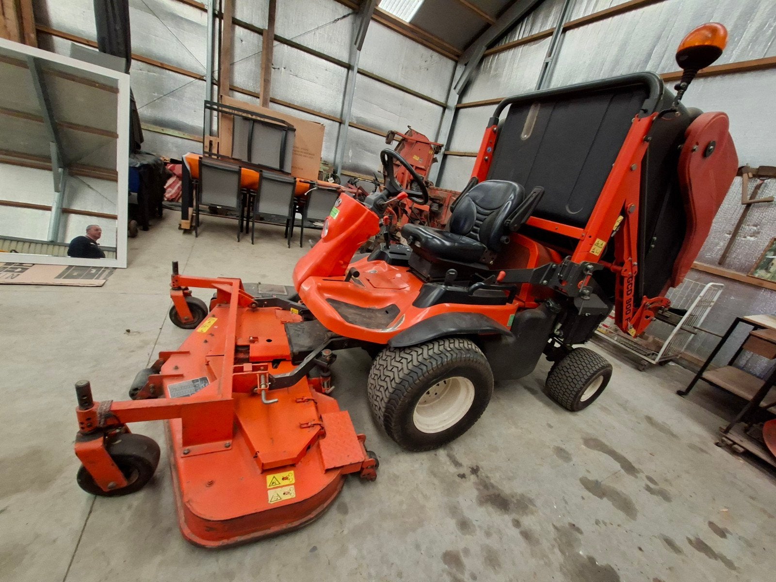 Kubota te koop dringend weg, Enlèvement