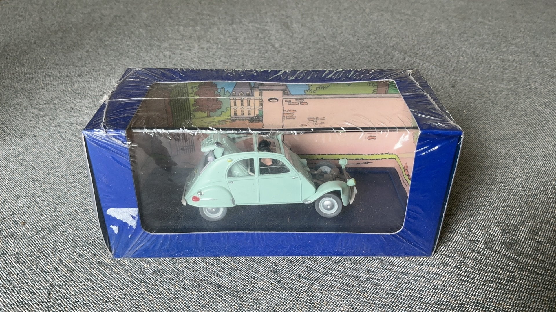 Kuifje modelwagen de gedeukte 2PK, Hobby en Vrije tijd, Ophalen of Verzenden, Nieuw