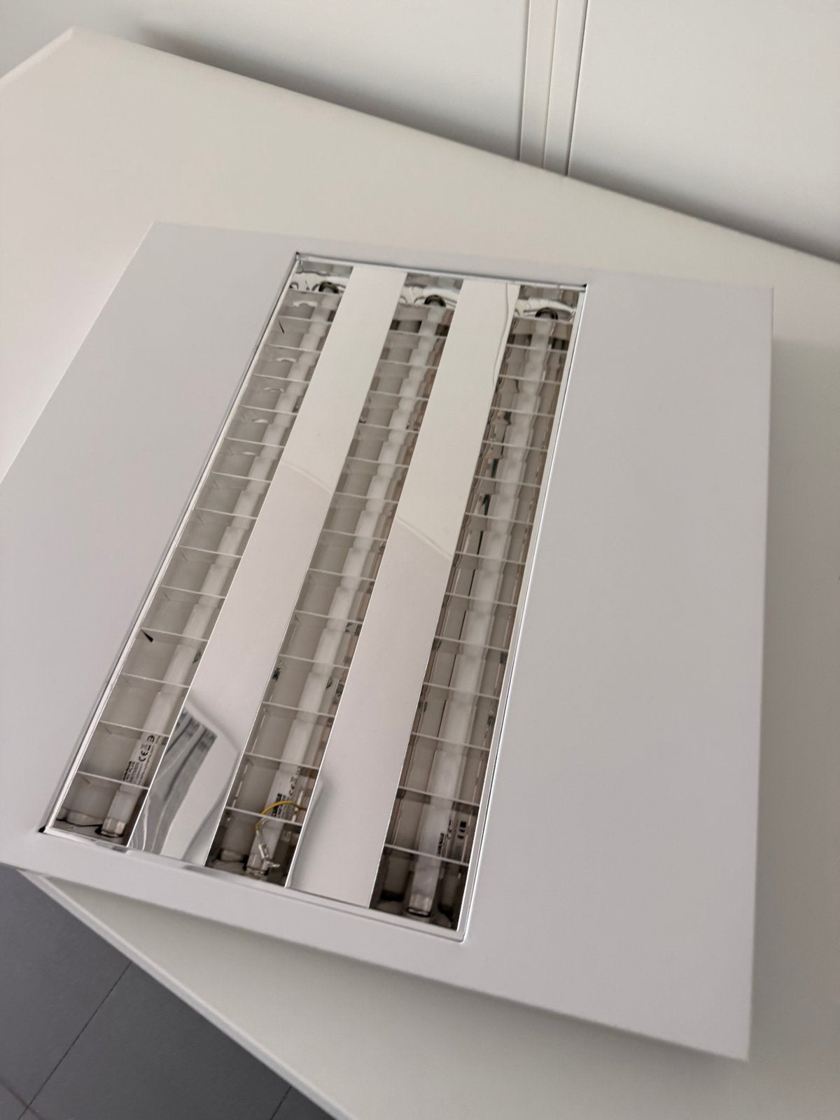 Armaturen met 4 TL-spaarlamp., Ophalen, Zo goed als nieuw