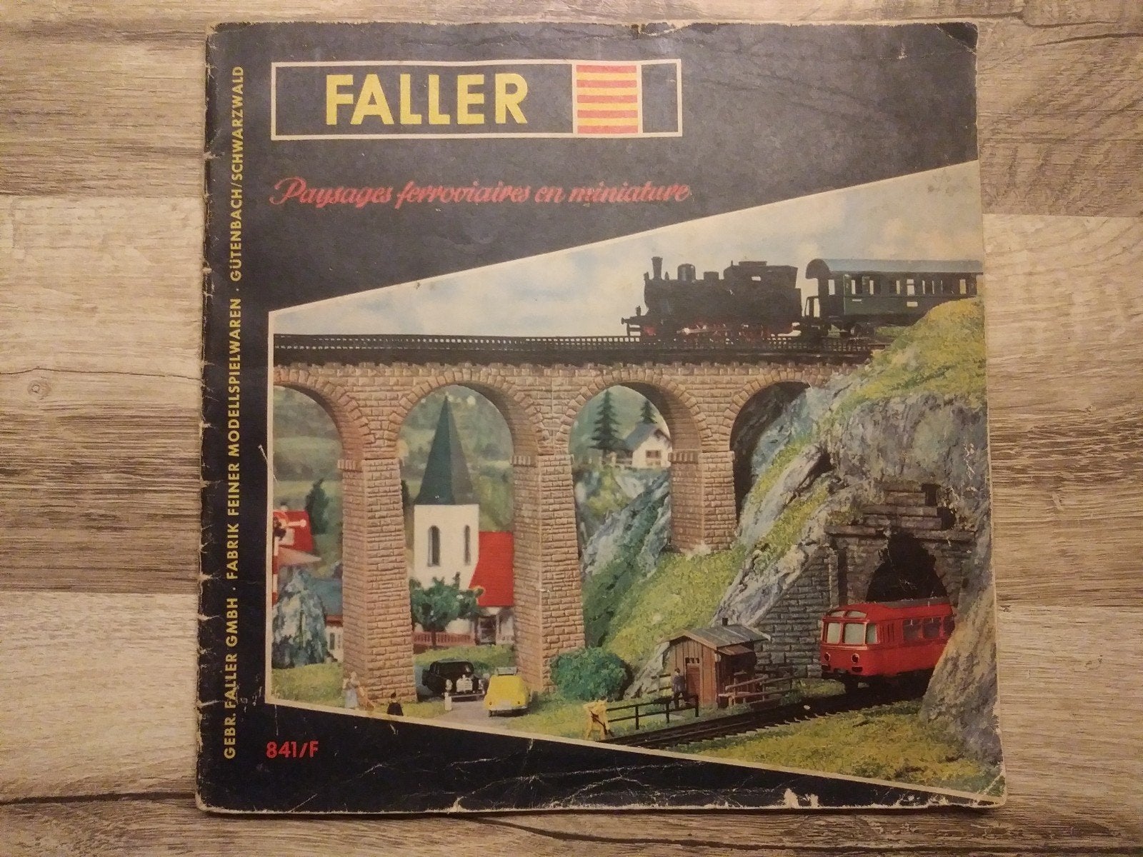 Faller 841F, Enlèvement ou Envoi
