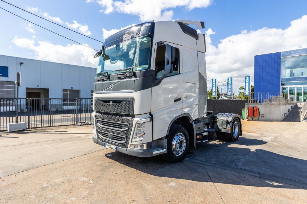 Volvo FH4 460 GLOB (bj 2018), Automaat, Achterwielaandrijving, 338 kW, Wit