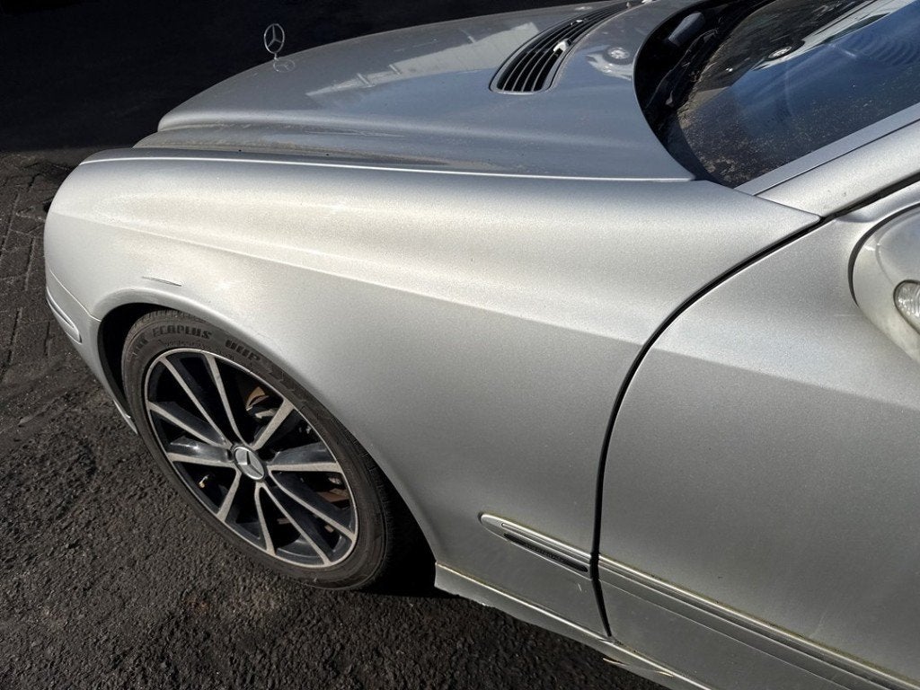 AILE AVANT GAUCHE E (W211) (|A2118801318|2118801318|), Mercedes-Benz, Garde-boue, Utilisé, Avant